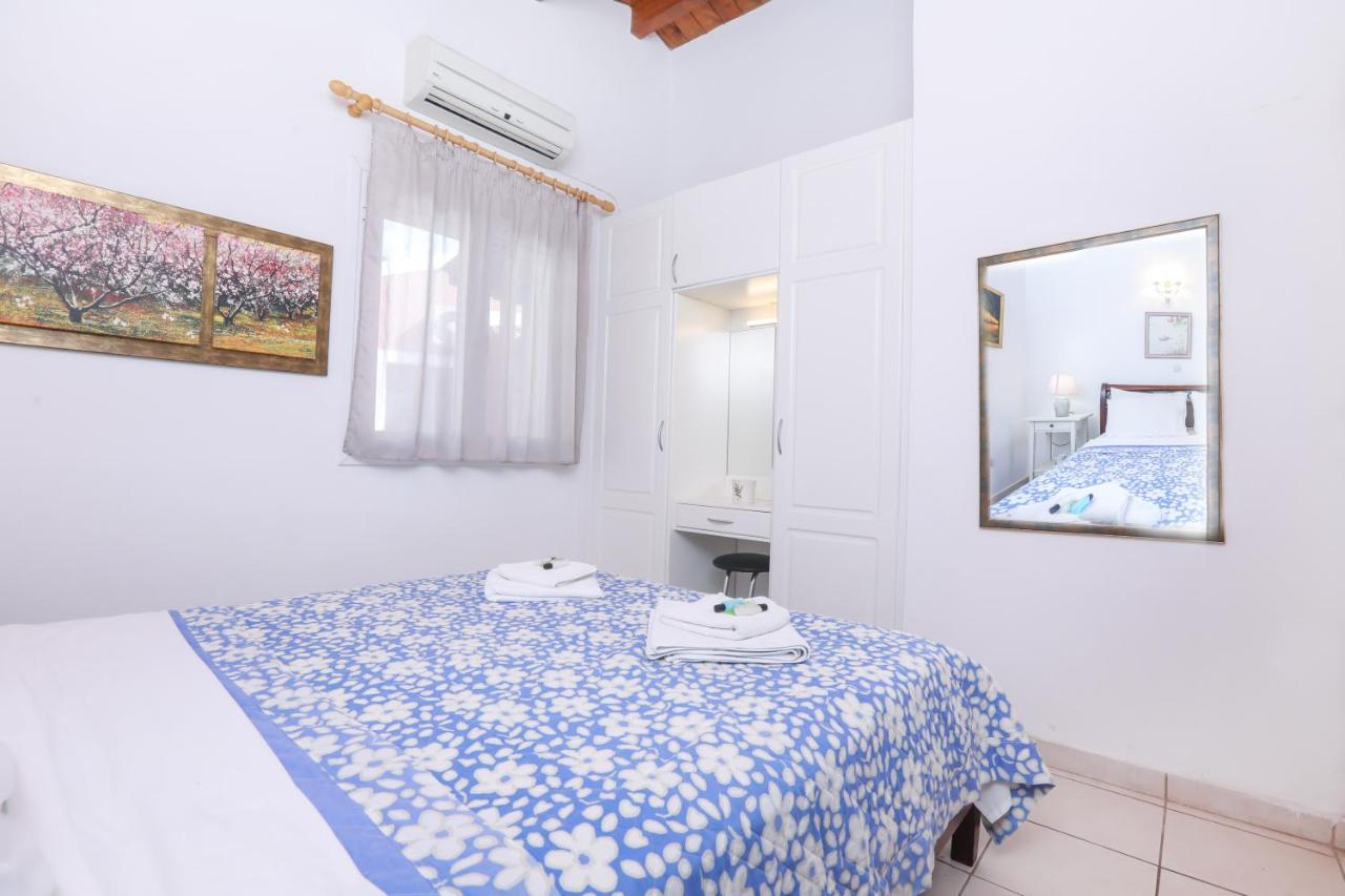 Suzanne'S Apartment Glyfada Menigos Resort Exteriér fotografie