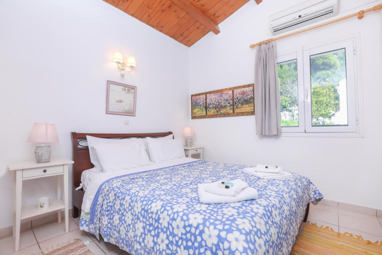 Suzanne'S Apartment Glyfada Menigos Resort Exteriér fotografie